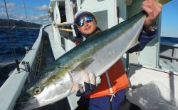 20241201 ワラサ・カンコ　白浜渡船・ルアー・ジギング船魚拓号