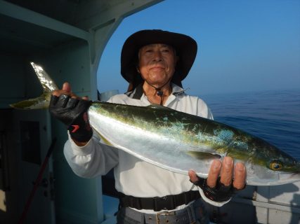 20250909　ワラサ　白浜渡船・ルアー・ジギング船魚拓号