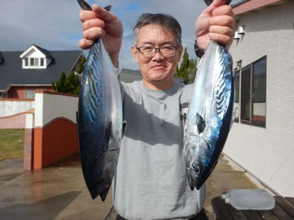 20251123　スマガツオ・アオハタetc　白浜渡船・ルアー・ジギング船魚拓号