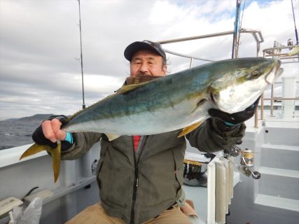 20251219　ワラサ　カンパチetc　白浜渡船・ルアー・ジギング船魚拓号　