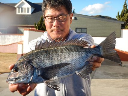 20260125　クロダイ・メジナ　白浜渡船